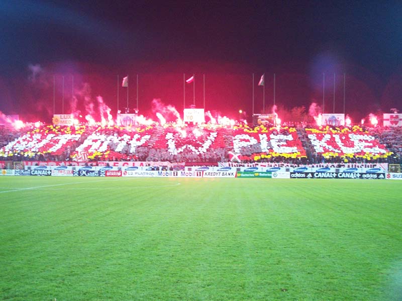 http://www.cyberfani.net/zdjecia/03widzew1_f2_12.jpg